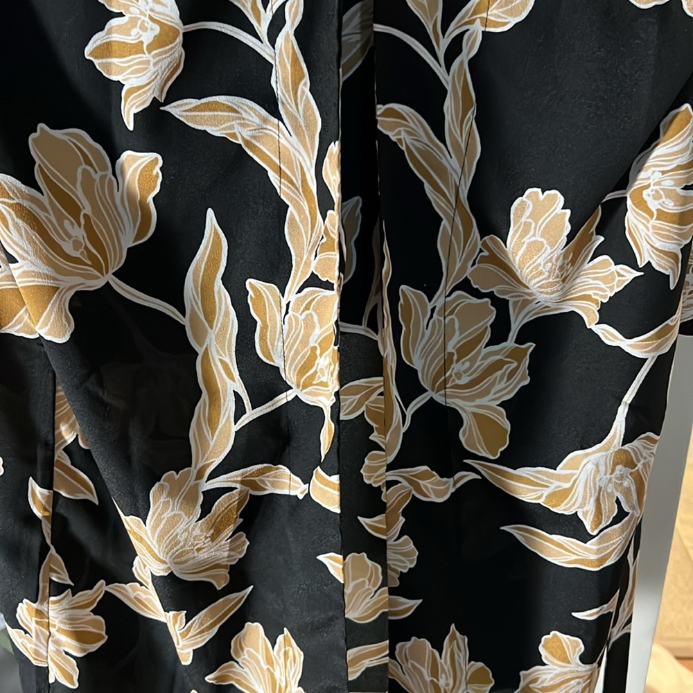 Maison Du Soir Floral Robe/Kimono Size Small/Medi… - image 7
